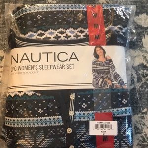 Nautica 2 Pc Women’s Sleepwear Set